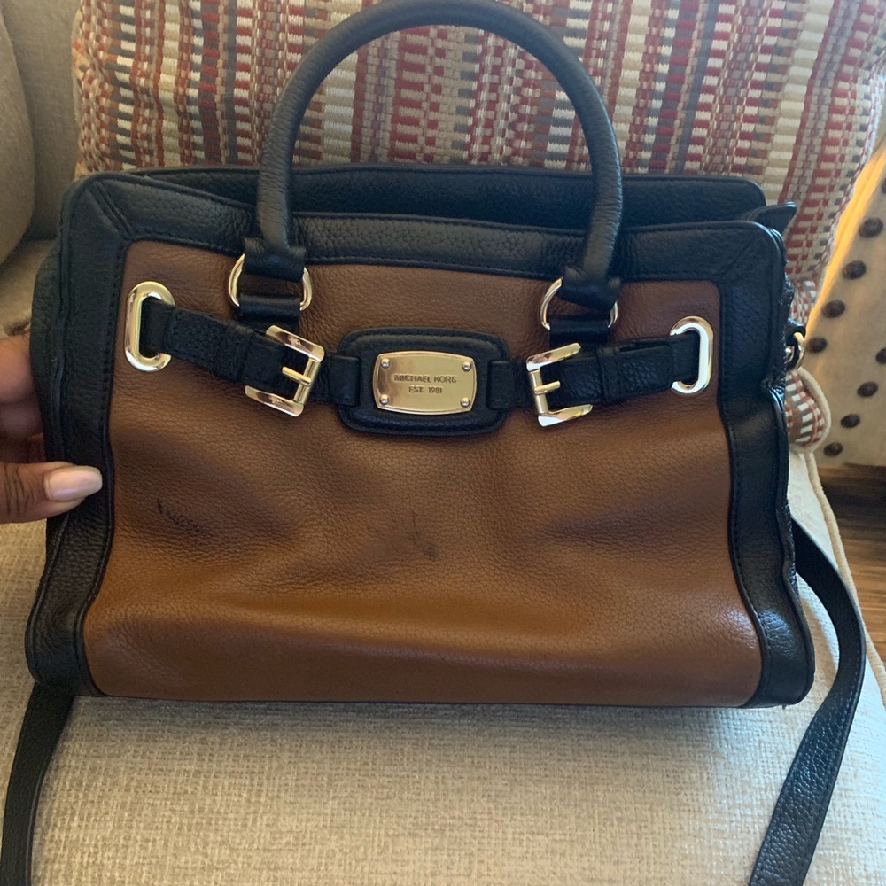Micheal Kors Purse